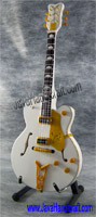 John Frusicante White falcon Gretsch